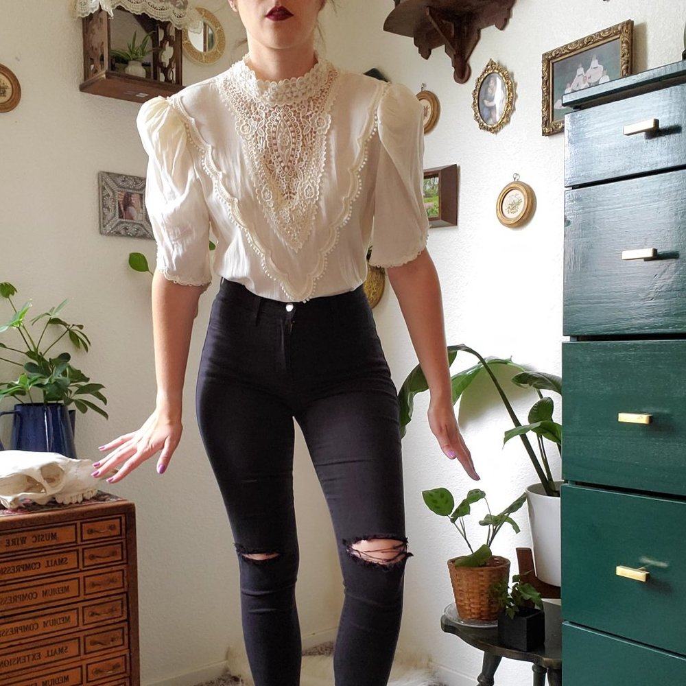 vintage Edwardian style lace blouse - Picture 2 of 10